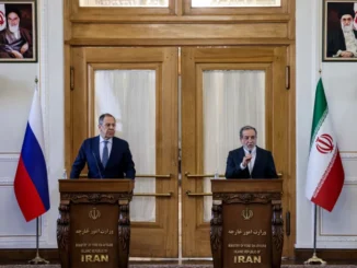 O Ministro das Relações Exteriores do Irã, Abbas Araghchi, se reunirá com o Ministro das Relações Exteriores da Rússia, Sergei Lavrov, para consultas sobre as negociações nucleares com os EUA. [Arquivo: AFP]