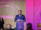 Ministro Alexandre Silveira discursando sobre mineração legal e fiscalização ambiental durante evento em Nova Lima (MG).