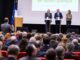 Políticos franceses em conferência sobre ação pública em Paris, fevereiro de 2025