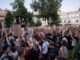 Manifestantes em Kiev protestam contra legislação que enfraquece agências anticorrupção na Ucrânia, 23 de julho de 2025.