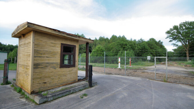 Cerca na fronteira entre Belarus e Lituânia