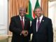 O presidente de Angola, João Lourenço, participa ao lado do presidente da África do Sul, Cyril Ramaphosa, no acto de investidura de 26 de maio de 2019.