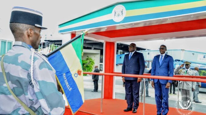 Onze chefes de Estado reunidos na cimeira extraordinária da ECCAS em Libreville, dezembro de 2019, discutindo reformas institucionais e estruturais.