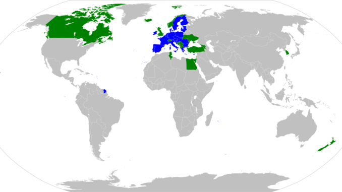 Mapa mostrando os países membros do programa Horizon Europe, destacando a participação internacional e colaboração científica.