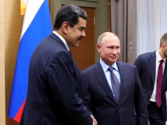 Vladimir Putin e Nicolás Maduro juntos em encontro oficial, representando a parceria estratégica Rússia-Venezuela.