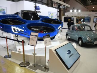 Conceito Subaru Air Mobility e Subaru 360 exibidos no estande da Subaru durante a JA2024 em Tóquio, 19 de outubro de 2024.